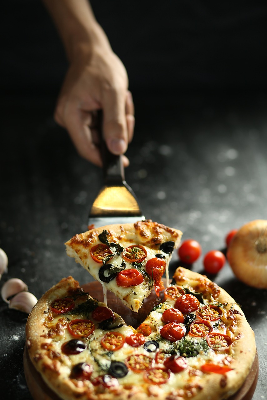 pizza, vegan pizza, vegetarian pizza-2589575.jpg
