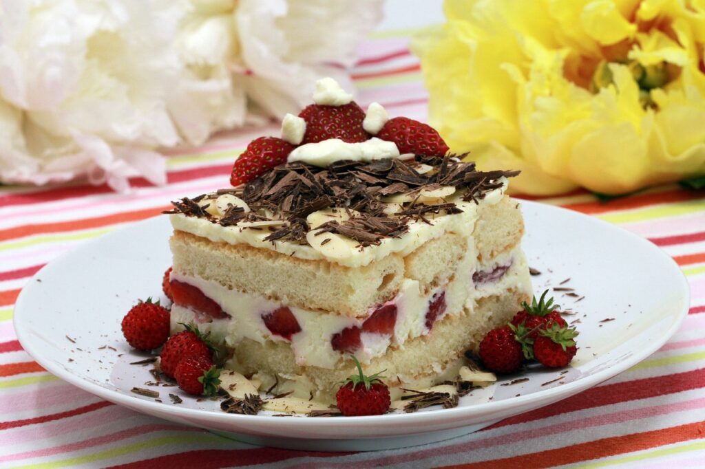 strawberry, tiramisu, dessert-5262909.jpg